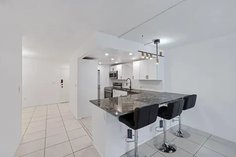 7100 NW 17th Street Plantation FL 33313