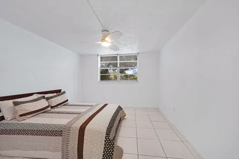7100 NW 17th Street Plantation FL 33313