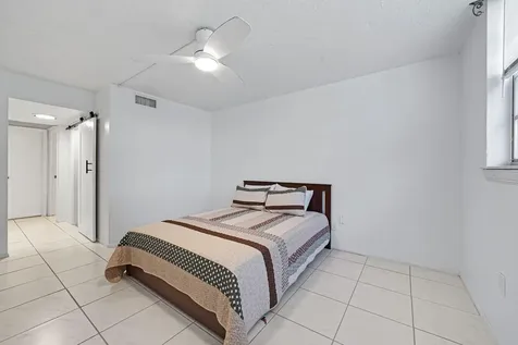 7100 NW 17th Street Plantation FL 33313