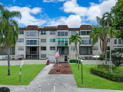7100 NW 17th Street Plantation FL 33313