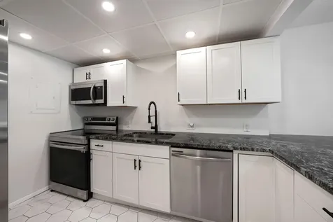 7100 NW 17th Street Plantation FL 33313