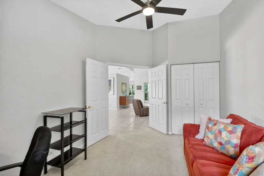 7910 Laina Lane Boynton Beach FL 33437