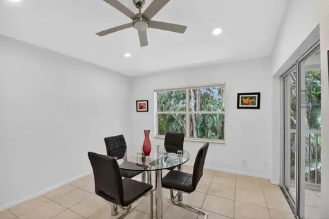 7910 Laina Lane Boynton Beach FL 33437