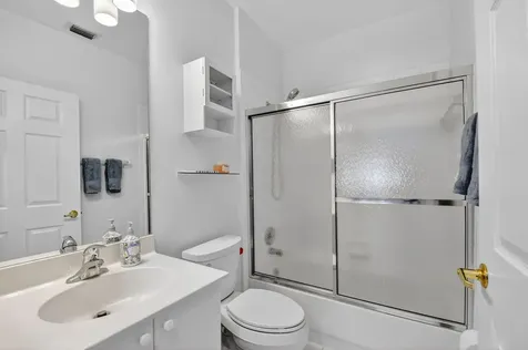7910 Laina Lane Boynton Beach FL 33437