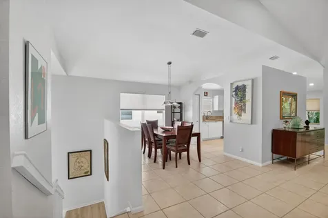 7910 Laina Lane Boynton Beach FL 33437