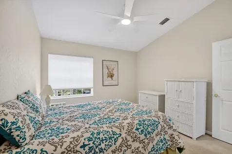 7910 Laina Lane Boynton Beach FL 33437