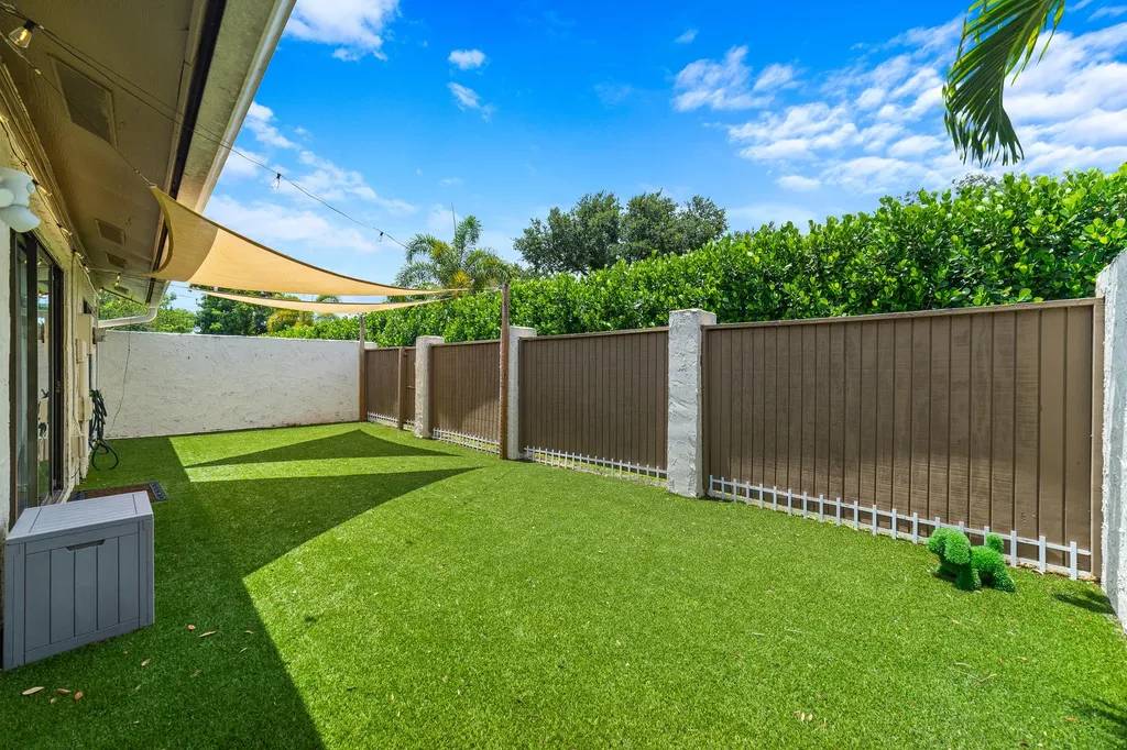 12600 Shady Pines Court Wellington FL 33414