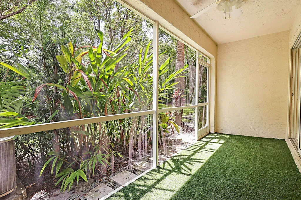 4827 Palmbrooke Circle West Palm Beach FL 33417