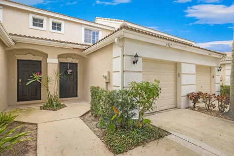 4827 Palmbrooke Circle West Palm Beach FL 33417