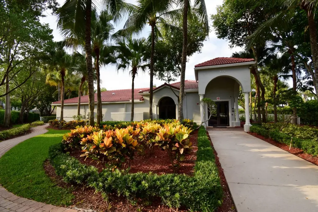 12693 NW 7th Street Coral Springs FL 33071