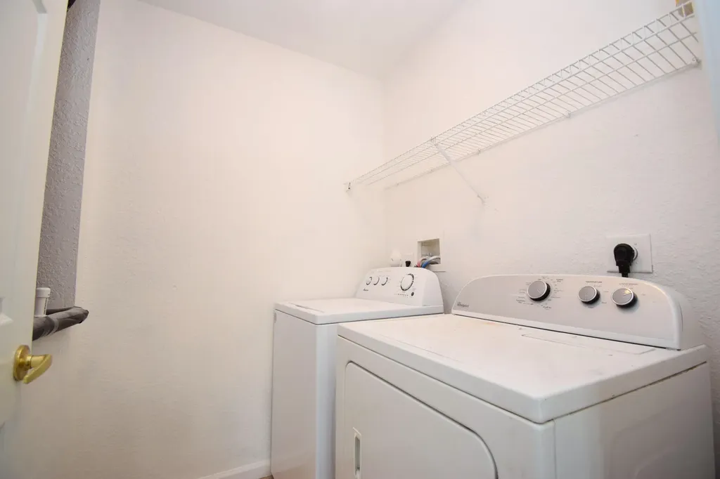 12693 NW 7th Street Coral Springs FL 33071