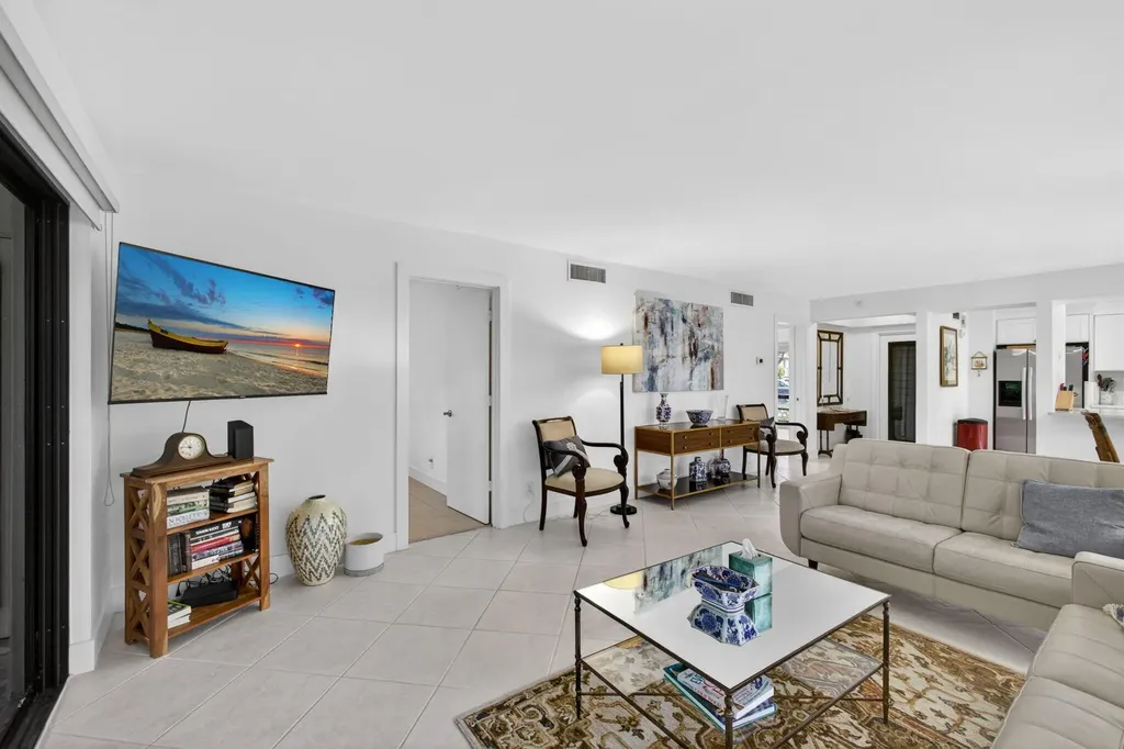 611 Brackenwood Cove Palm Beach Gardens FL 33418