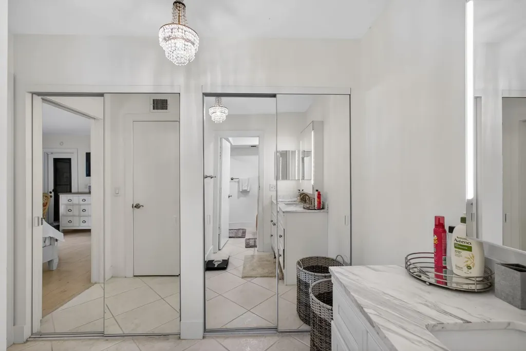 611 Brackenwood Cove Palm Beach Gardens FL 33418