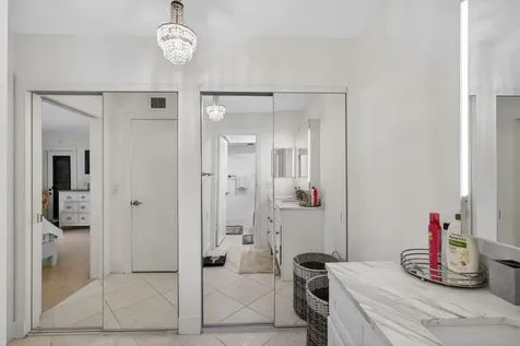611 Brackenwood Cove Palm Beach Gardens FL 33418