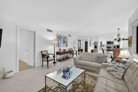 611 Brackenwood Cove Palm Beach Gardens FL 33418