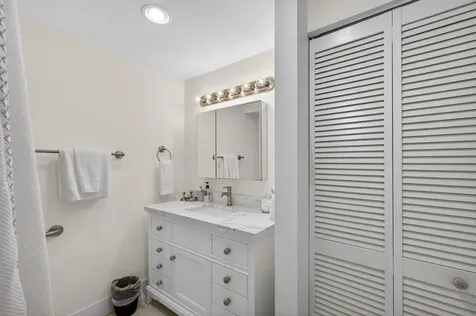 611 Brackenwood Cove Palm Beach Gardens FL 33418