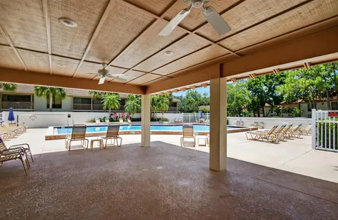 611 Brackenwood Cove Palm Beach Gardens FL 33418