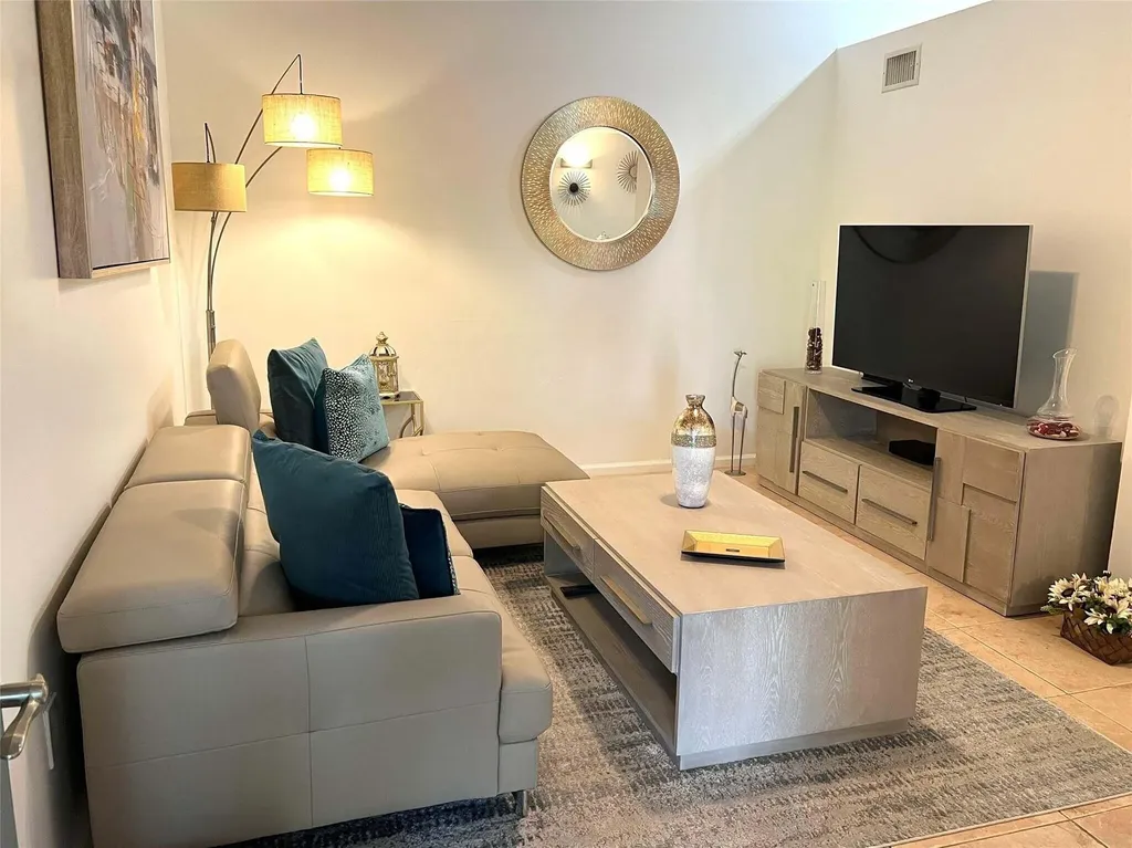 1125 Crystal Way Delray Beach FL 33444