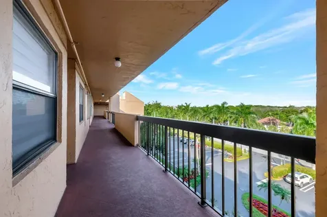 600 Egret Circle Delray Beach FL 33444