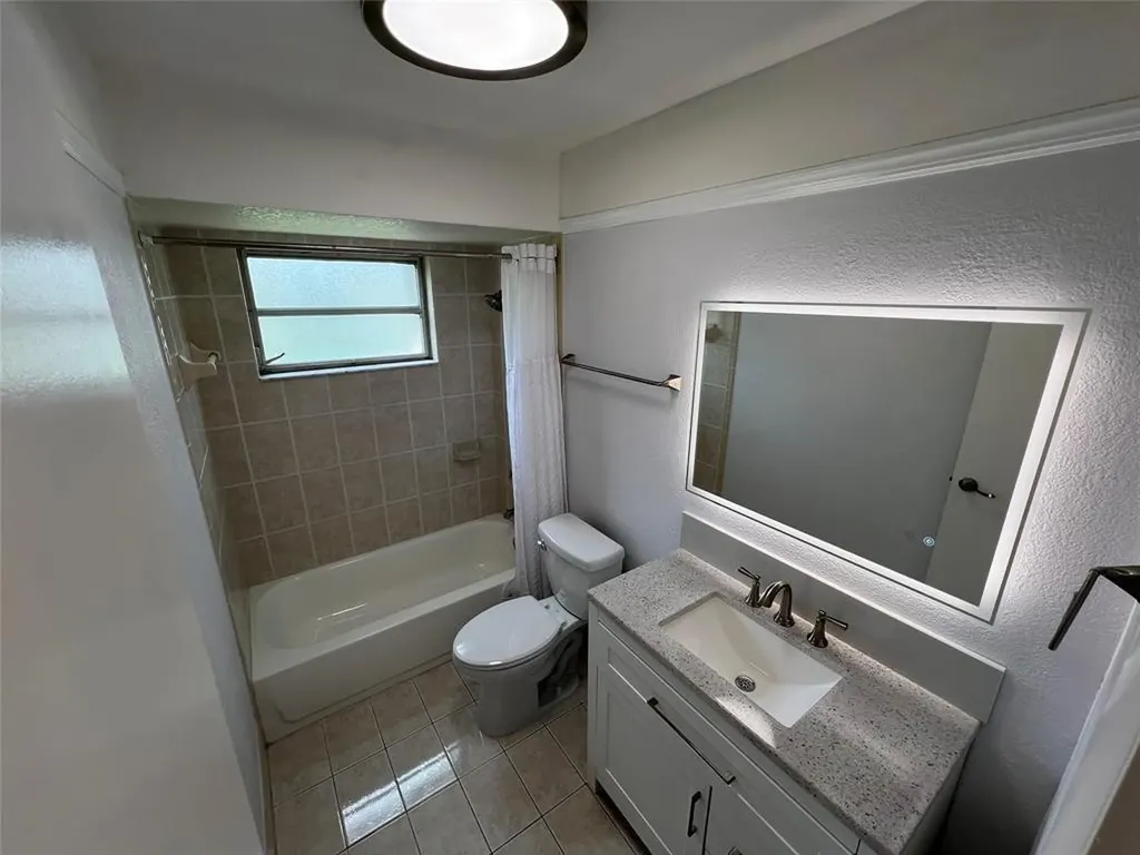 2650 NW 94th Way Sunrise FL 33322