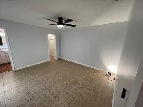2650 NW 94th Way Sunrise FL 33322