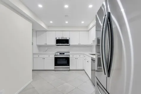 5000 N Ocean Boulevard Lauderdale By The Sea FL 33308
