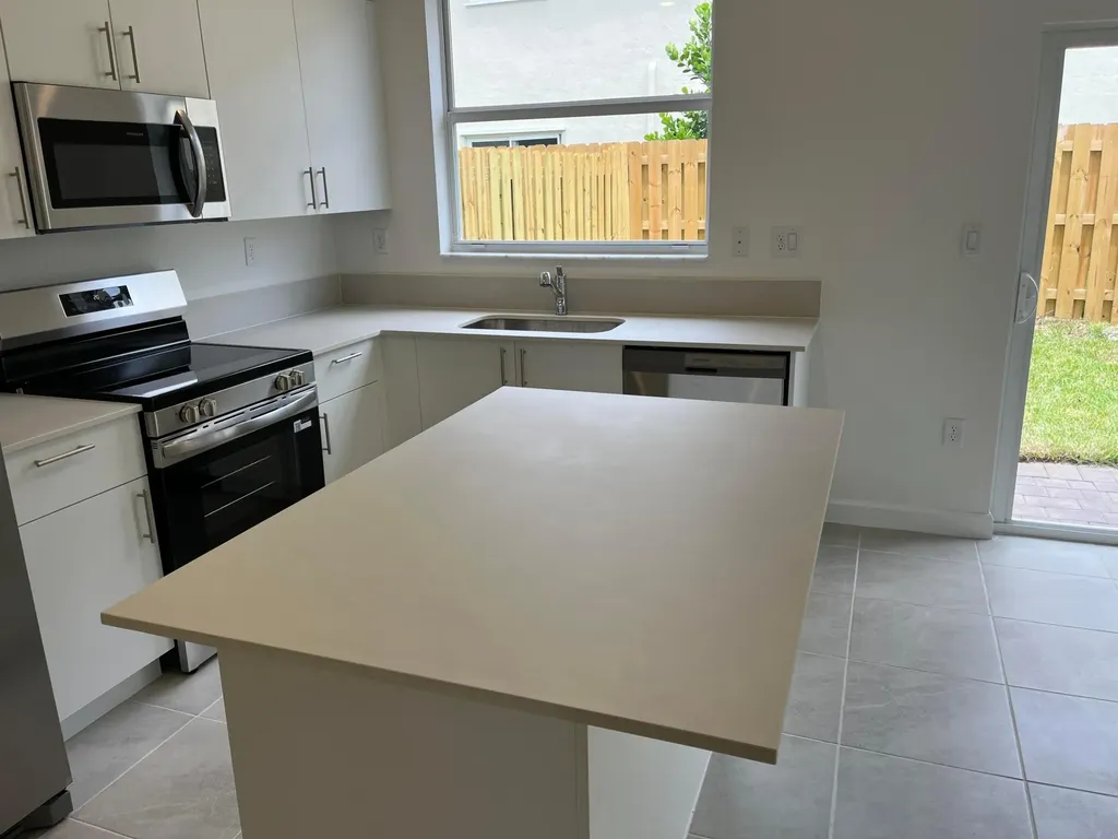 2624 SE 25th Homestead FL 33035