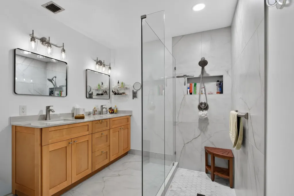 1311 NW 111th Way Coral Springs FL 33071