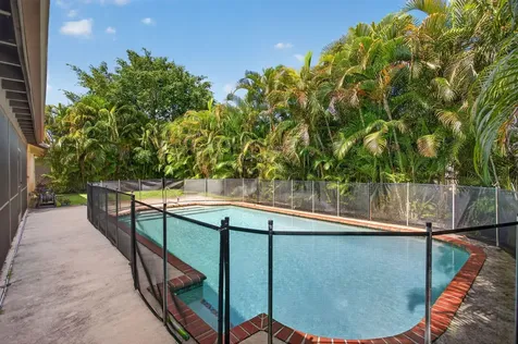 1311 NW 111th Way Coral Springs FL 33071
