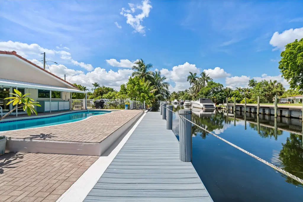 4391 SW 34th Lane Fort Lauderdale FL 33312