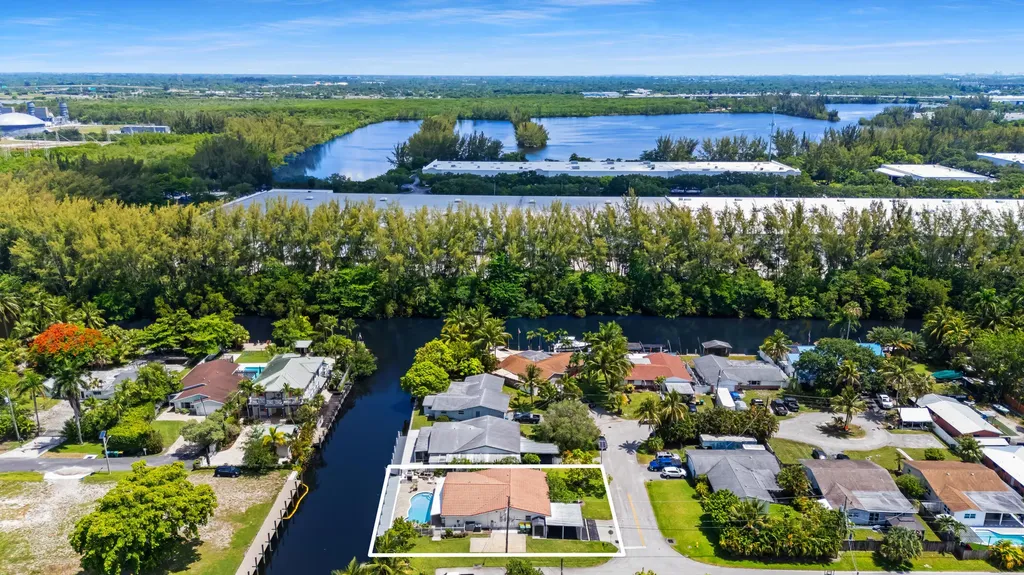 4391 SW 34th Lane Fort Lauderdale FL 33312