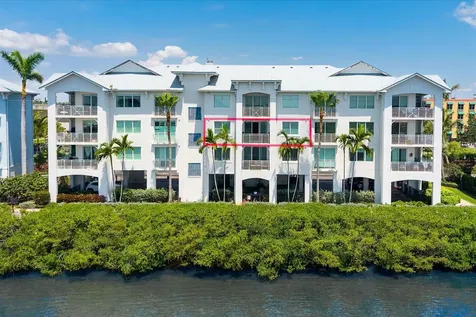 715 NW Flagler Avenue Stuart FL 34994