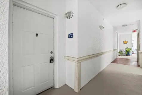 715 NW Flagler Avenue Stuart FL 34994