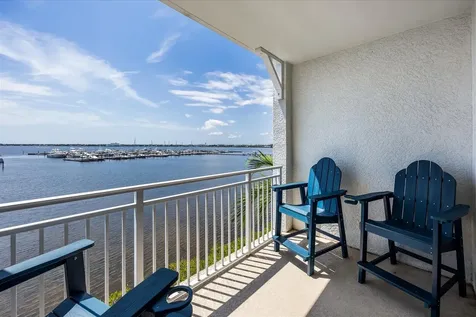715 NW Flagler Avenue Stuart FL 34994