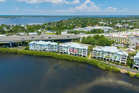 715 NW Flagler Avenue Stuart FL 34994