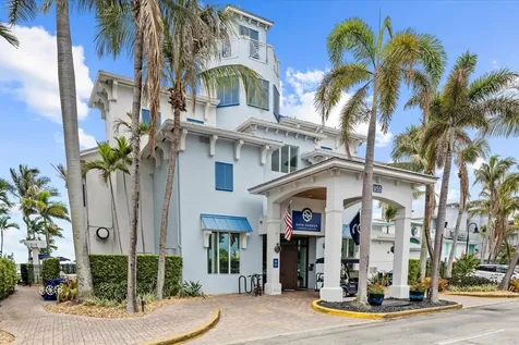 715 NW Flagler Avenue Stuart FL 34994