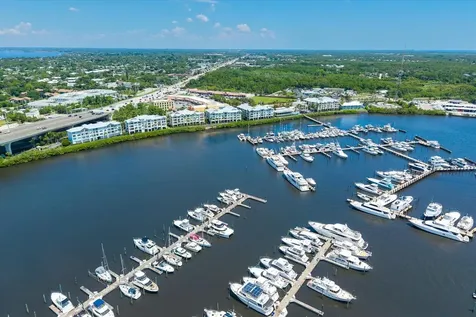 715 NW Flagler Avenue Stuart FL 34994