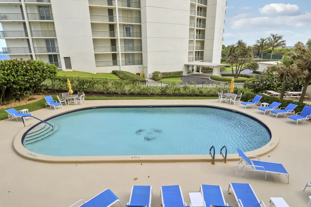 5420 N Ocean Drive Singer Island FL 33404