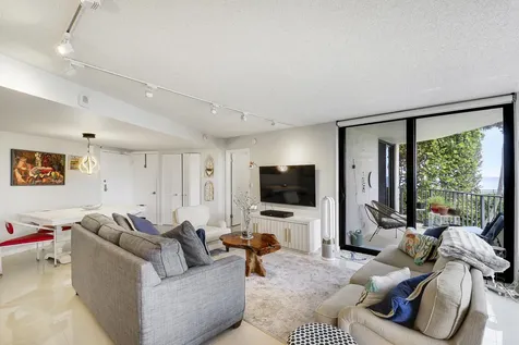5420 N Ocean Singer Island FL 33404