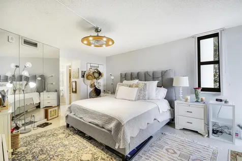 5420 N Ocean Drive Singer Island FL 33404