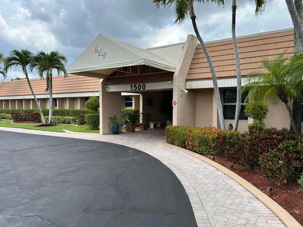 140 Lake Nancy Lane West Palm Beach FL 33411