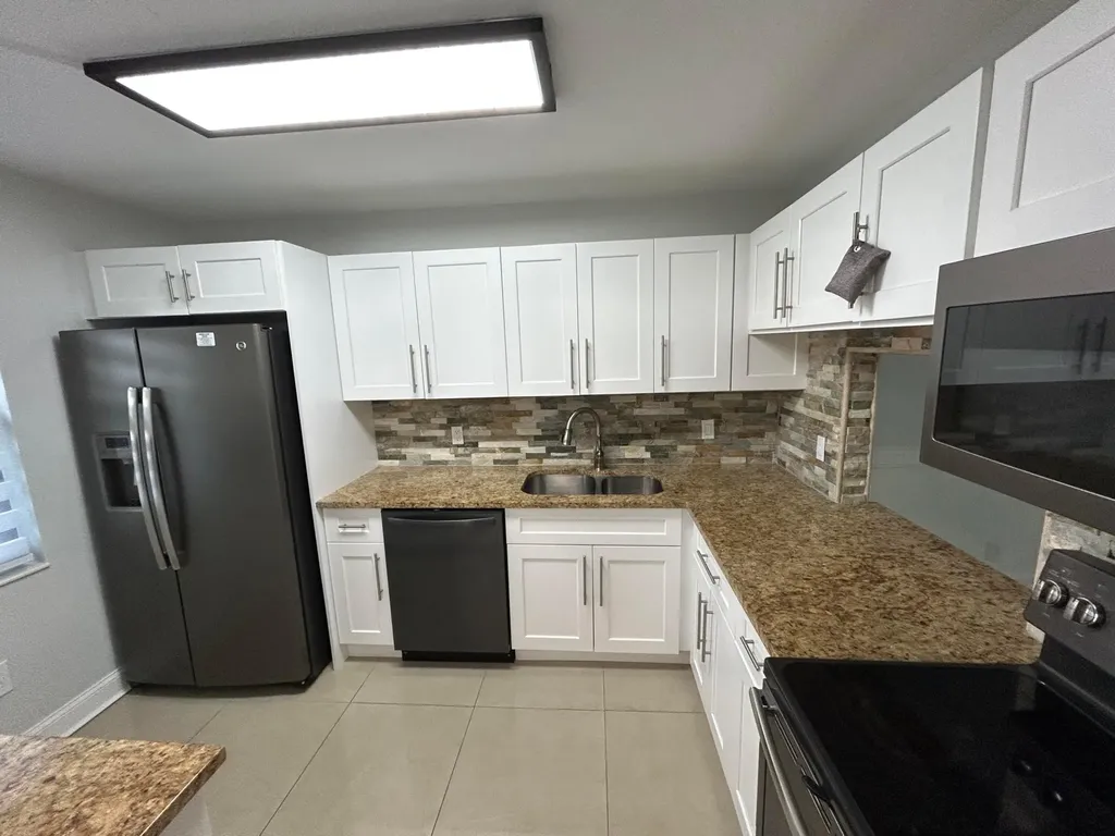140 Lake Nancy Lane West Palm Beach FL 33411