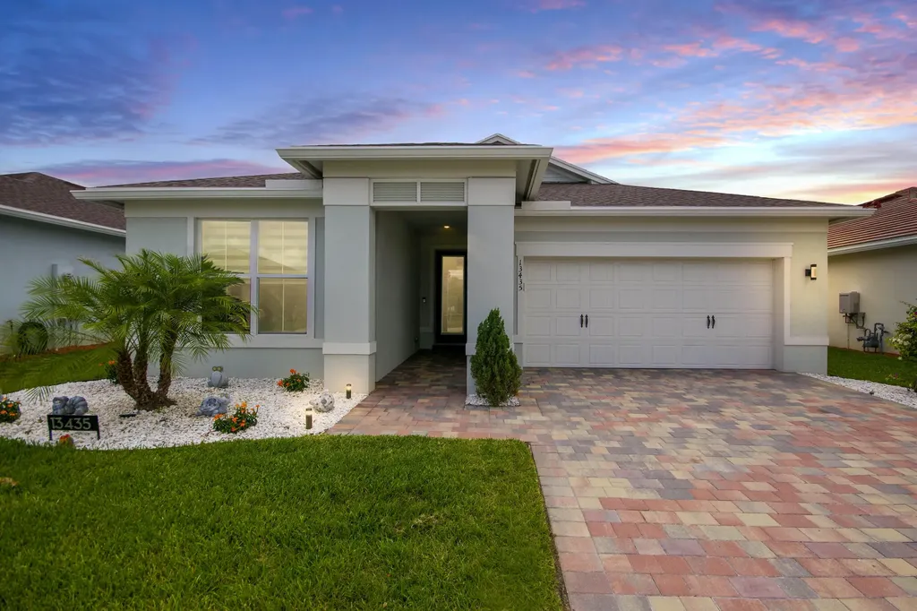 13435 SW Vermillion Circle Port St Lucie FL 34987