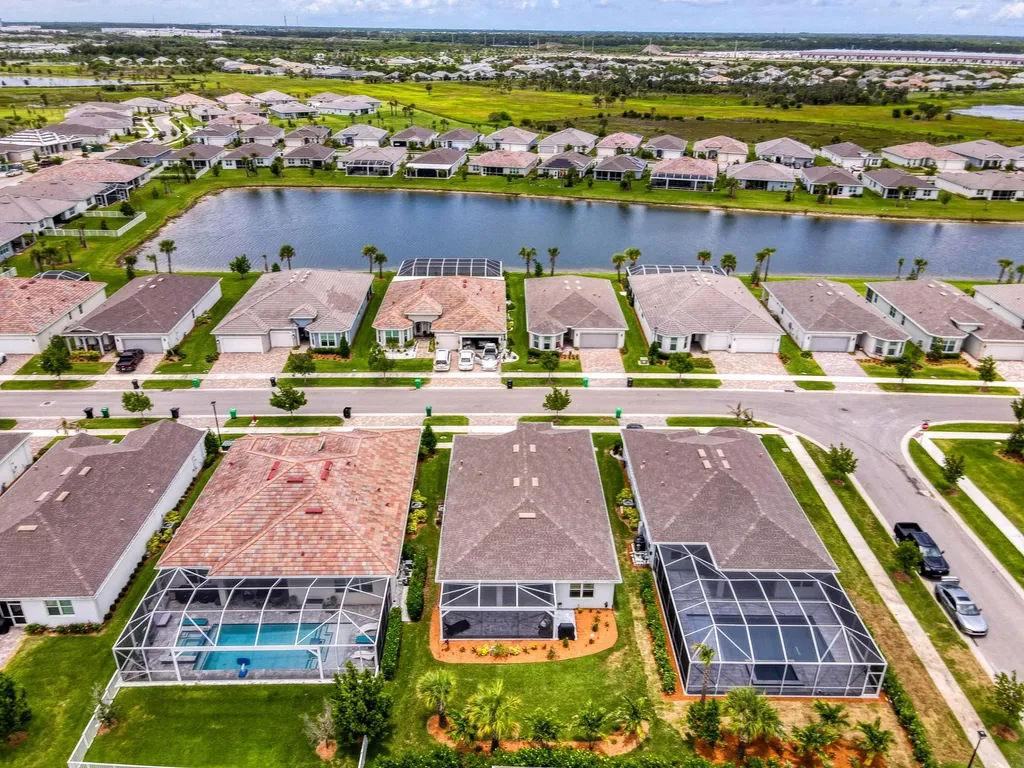 13435 SW Vermillion Circle Port St Lucie FL 34987