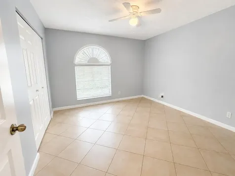 10325 NW 48th Court Coral Springs FL 33076
