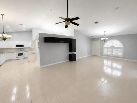 10325 NW 48th Court Coral Springs FL 33076