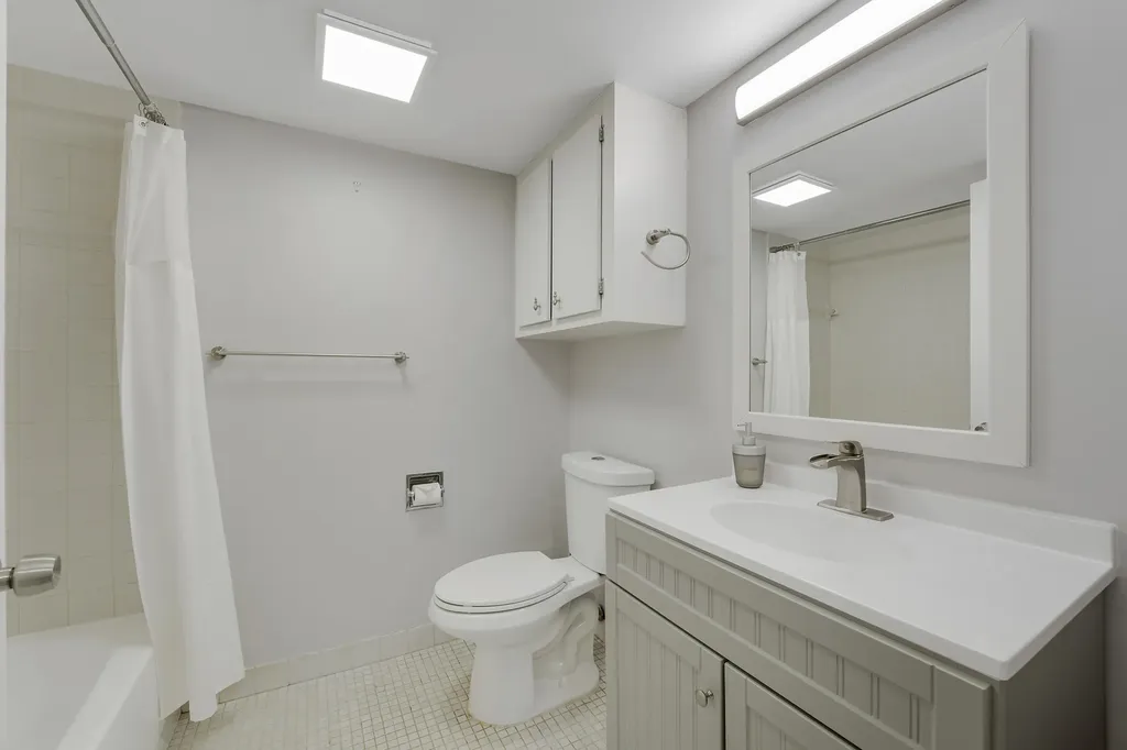 20 Royal Palm Way Boca Raton FL 33432