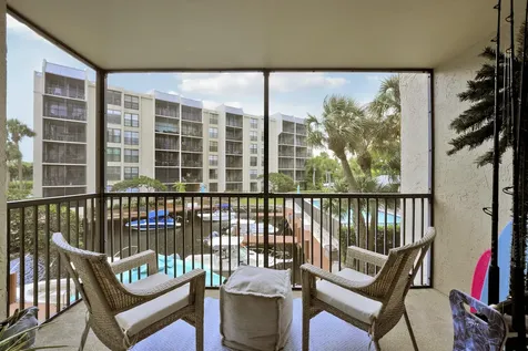 20 Royal Palm Way Boca Raton FL 33432