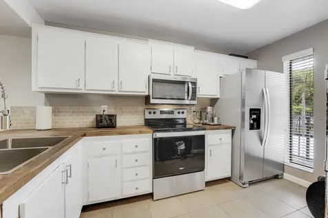 20 Royal Palm Way Boca Raton FL 33432