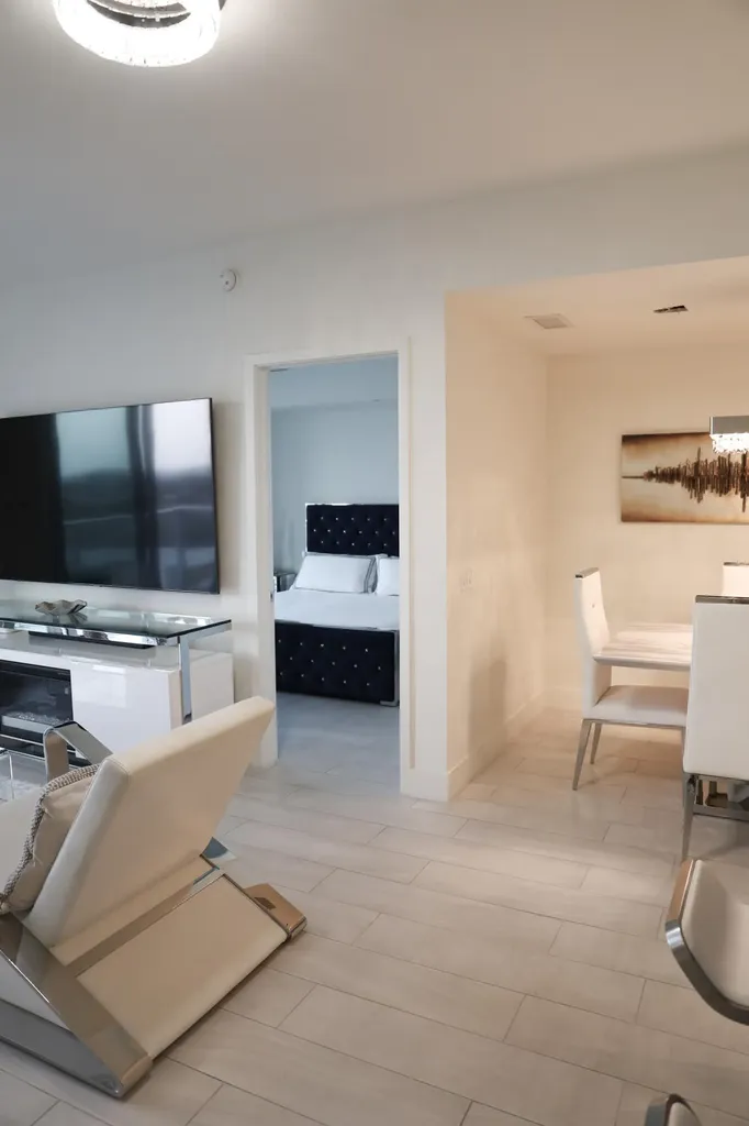 2000 Metropica Way Sunrise FL 33323